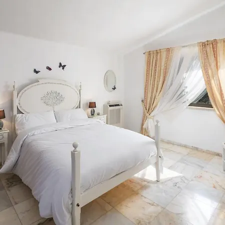 Amazing Carvoeiro 4 Bedrooms Jasmin Walking Distance To Beautiful *