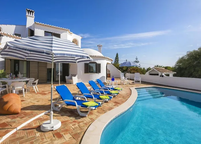 Amazing Carvoeiro 4 Bedrooms Jasmin Walking Distance Villa *