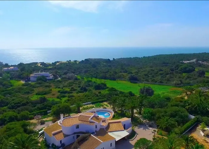 Amazing Carvoeiro 4 Bedrooms Jasmin Walking Distance *