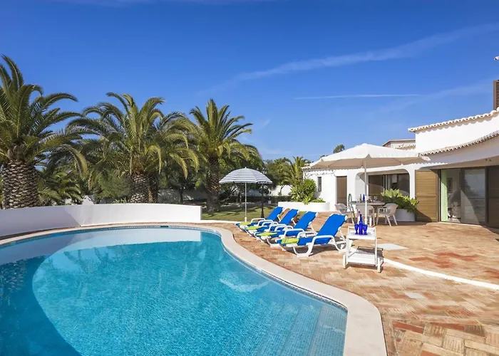 Amazing Carvoeiro 4 Bedrooms Jasmin Walking Distance Villa *
